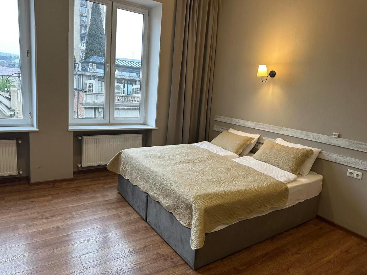 Old Avenue 3* Tiflis